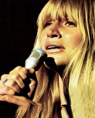 Mary Travers